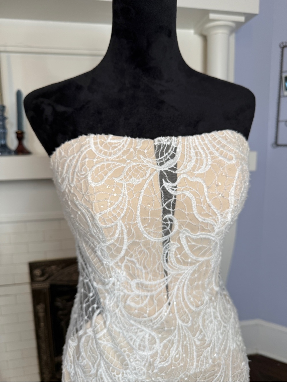 Gorgeous All Who Wander Piper Wedding Gown Boho Lace Strapless Size 10 - Picture 7 of 16